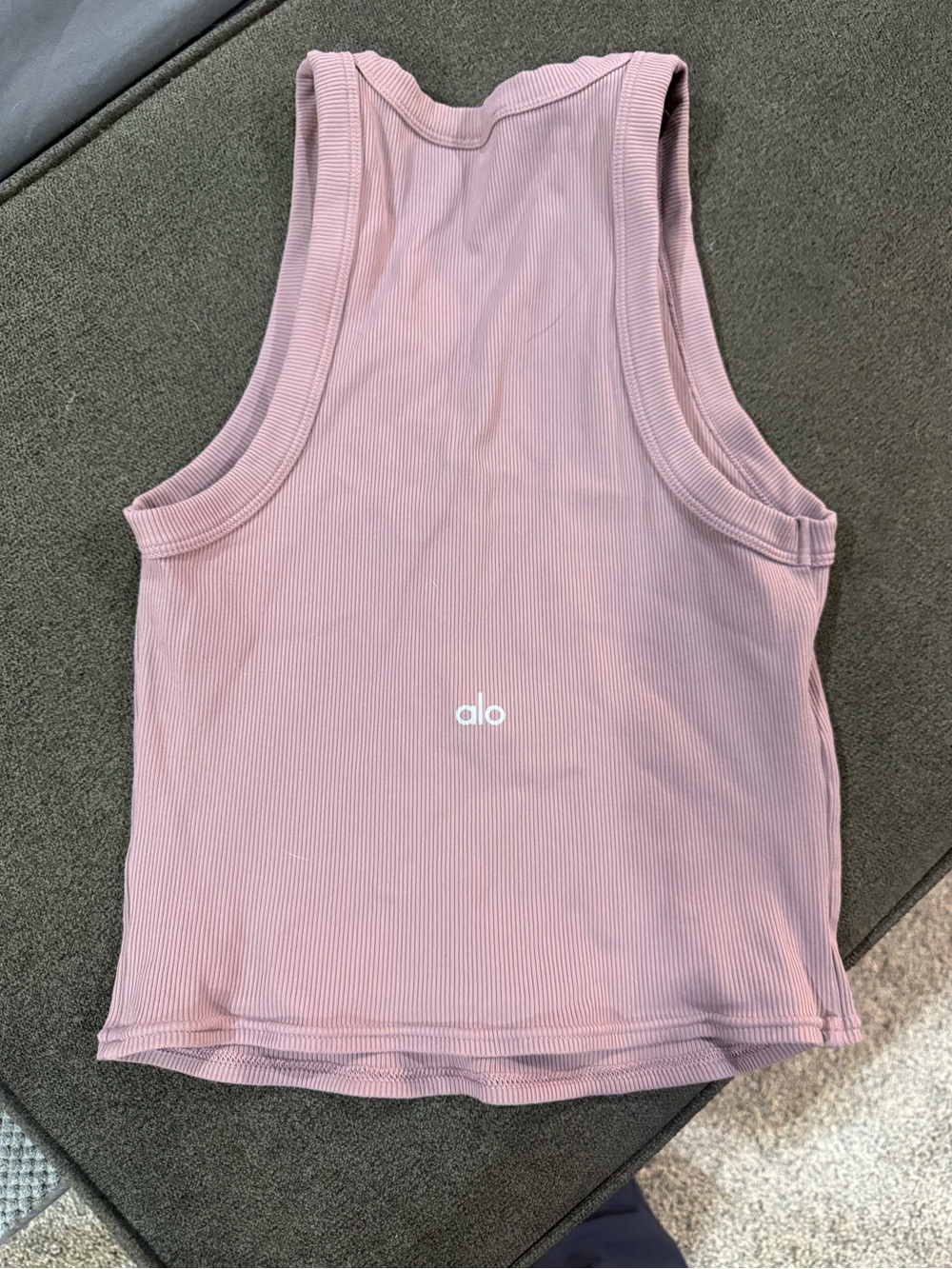 ALO Yoga Ribbed Goddess Tank Smoky Quartz Pink Large - Picture 2 of 2